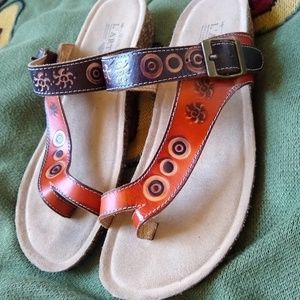 vtg nwot L'ARTISTE Leather Stamped Sandles